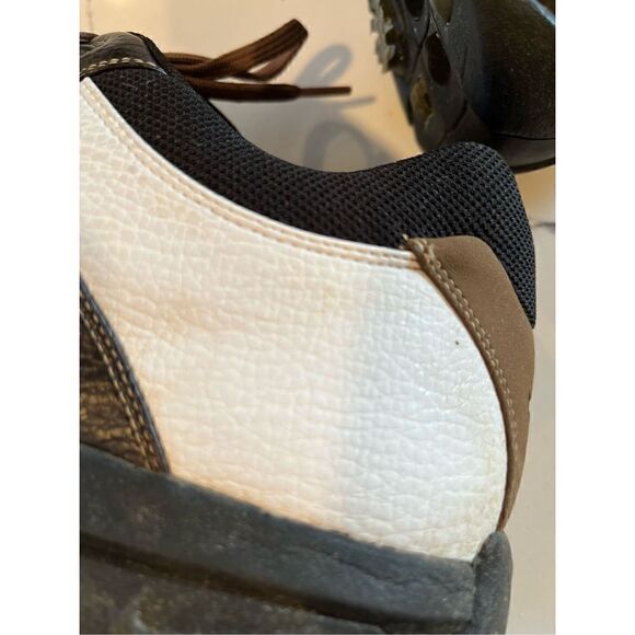 Nike Men’s Leather Saddle Oxford Golf Shoes Sz 10.5 - Picture 6 of 9